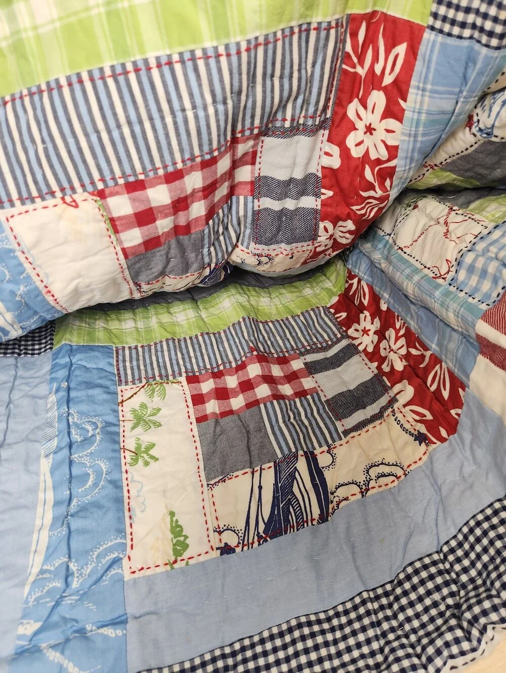 Pottery Barn Kids Aloha Patchwork Quilt Sz TwinNOS Tropical Hawaiian Island Flaw